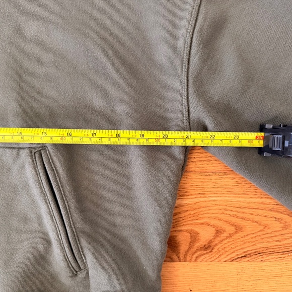 ALO Yoga Oversized Low Key Hoodie with Bell Sleeves in Army Green (Size XS) - Picture 6 of 9